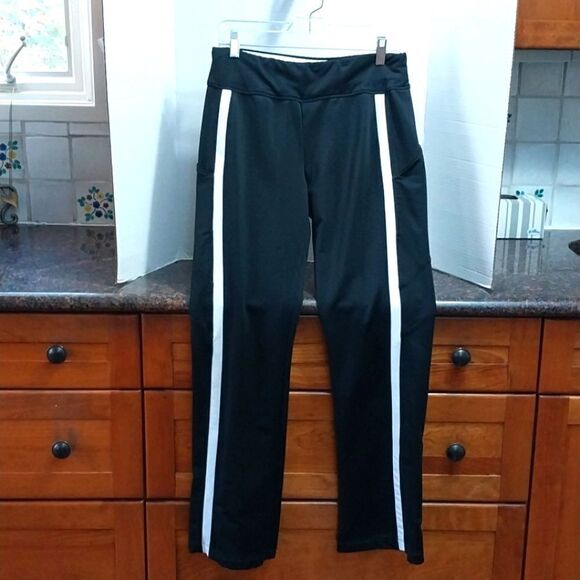 Nike "Fit-Dry" Athletic Pants..Size 4-6 - Picture 1 of 8